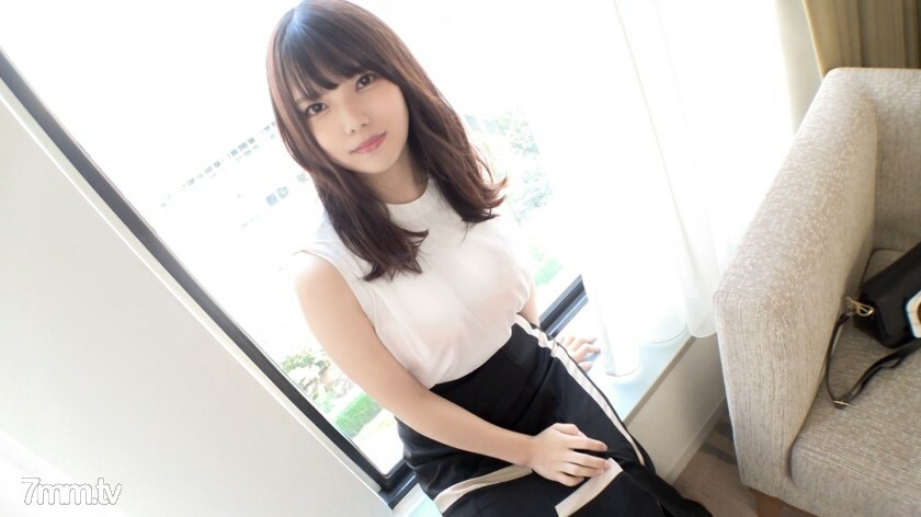 SIRO-3939 【第一枪】【NTR项目】兴奋和帅哥做爱，用和男朋友不一样的手法重复精液……【第一枪】网上AV申请→AV体验拍摄1078封面图