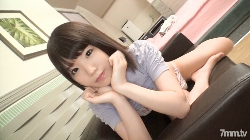 SIRO-3876 【第一枪】网络AV应用→AV体验拍摄1002娇小丰满美女！每次我被击中时，我都会收紧紧身的男人并狂欢！ !!封面图