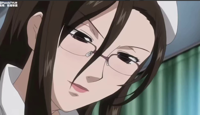 淫笑的护士封面图