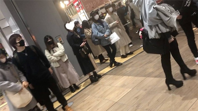 FC2-PPV-4787780 【前30名顾客立减500日圆】20岁的Mio，脸部访谈10。这位长相清纯、酷似生驹里奈的JD，其实热爱情色！她如何一口气喝下大量乳白色液体的完整故事（052）封面图