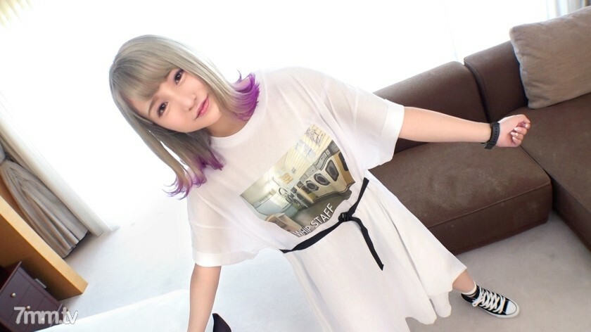 SIRO-4312 【第一枪】【纯白无辜身材】【美臀露】一个20岁的专业学生，对她独特的外表和讨厌的屁股著迷。感觉纯白身体亮起来的天真女友..网上AV应用→AV体验拍摄1385封面图