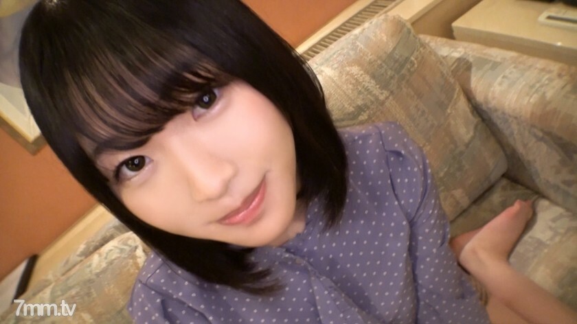 SIRO-4092 【第一枪】【简单的感觉100】【紧张的桃木里】19岁，气质闷闷不乐。如果你教年轻的专业学生成人的乐趣..网上AV应用→AV体验拍摄1183封面图