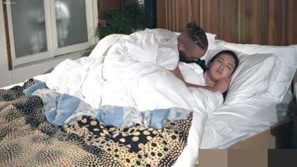 新流出留学生苏琪与外国男友疯狂晨炮好体力连操⑴小时多姿势疯狂虐操爆精内射高清720p完整封面图