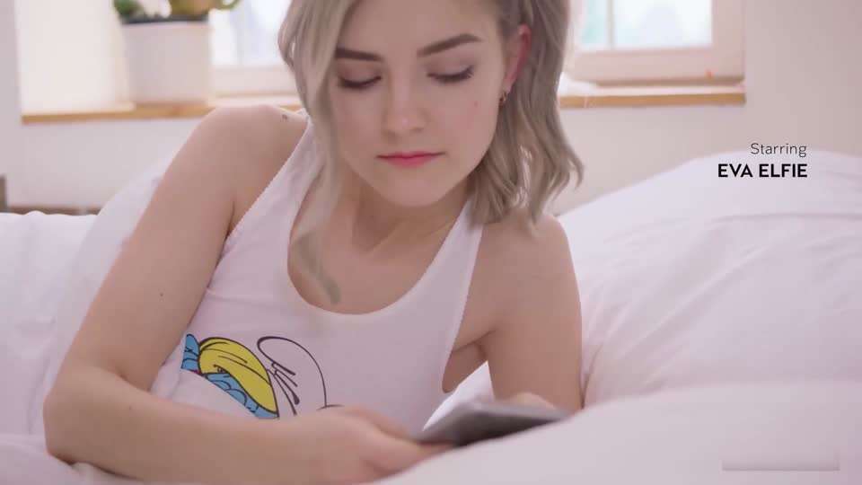 和书呆子做爱封面图